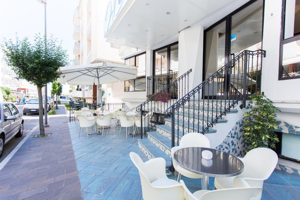 Hotel Clipper Каттолика Экстерьер фото