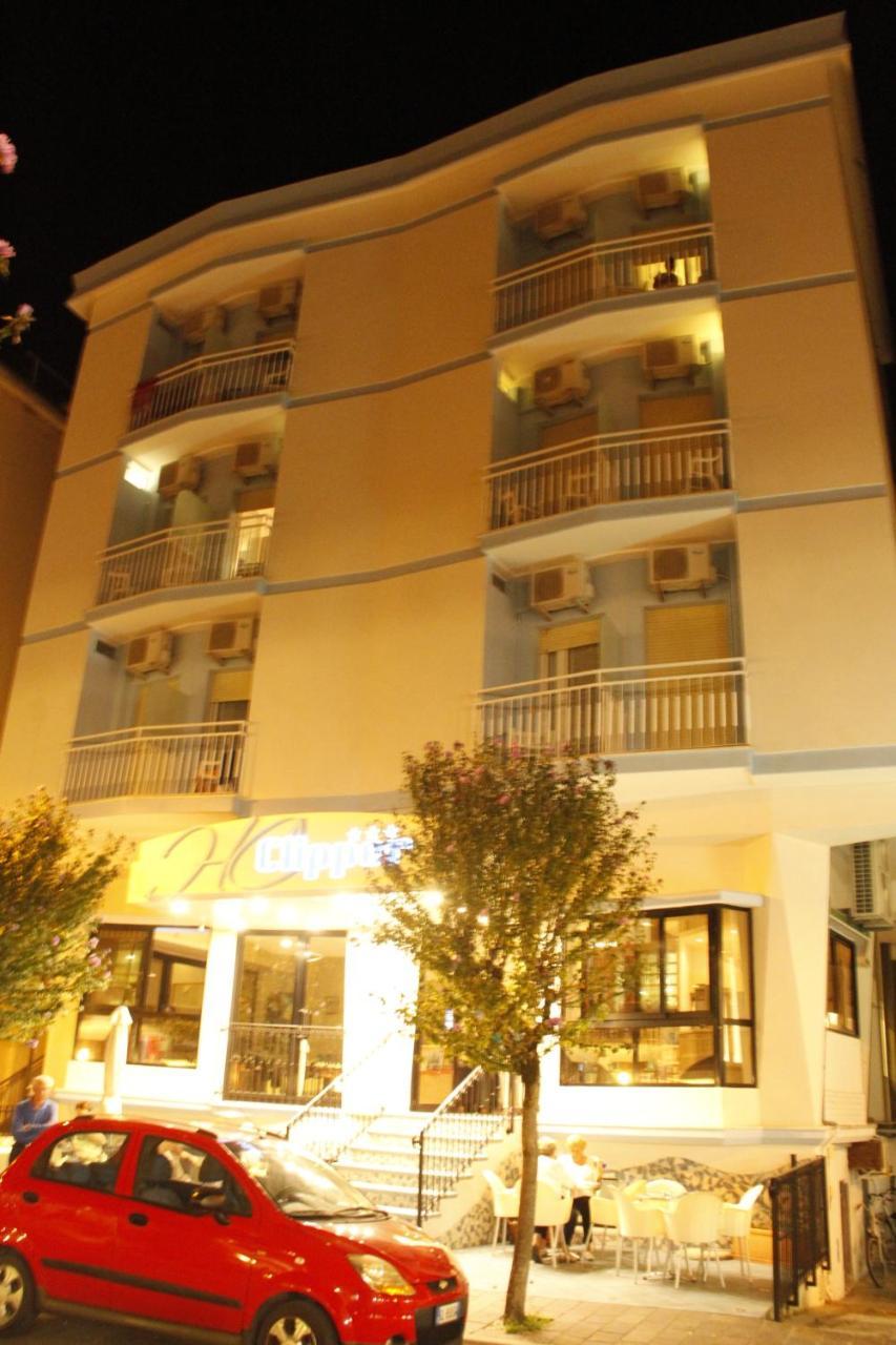 Hotel Clipper Каттолика Экстерьер фото